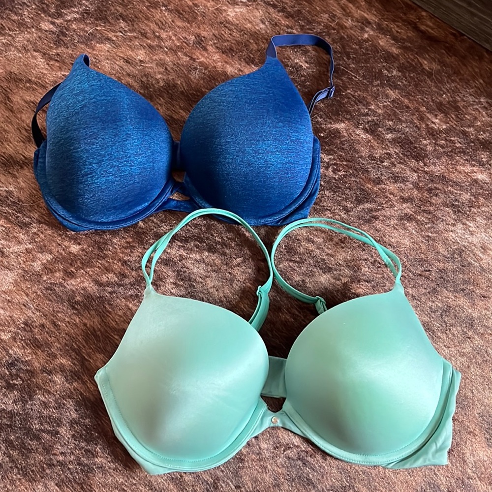 VS Bras